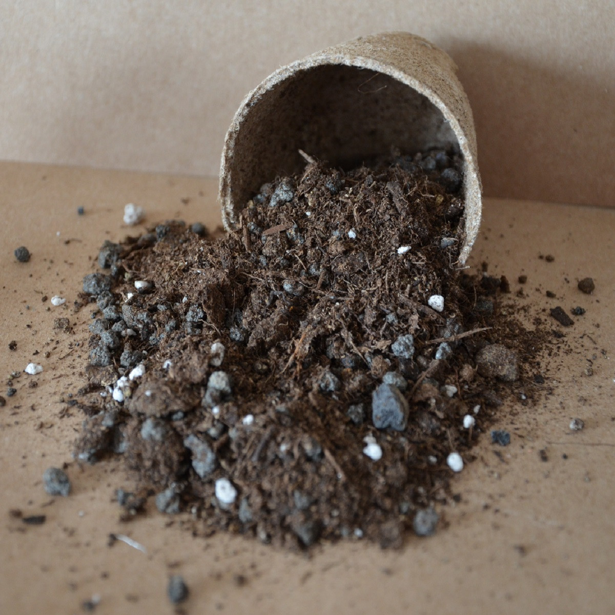 Substrát pro rostliny ze Středomoří - speciální substrát - 100 g